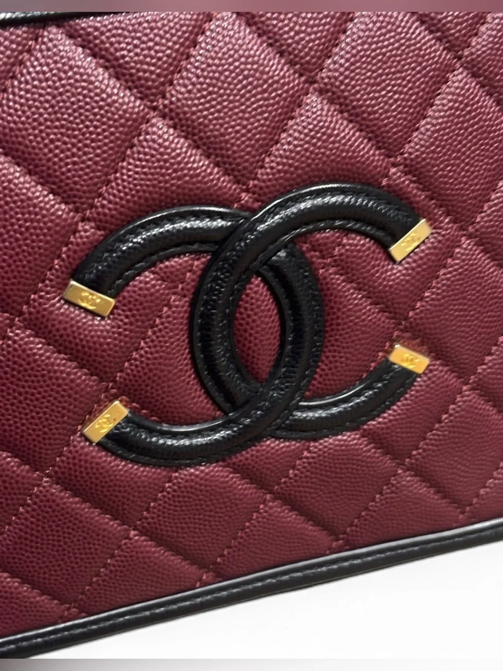 CHANEL CC Filigree Vanity Case Burgundy